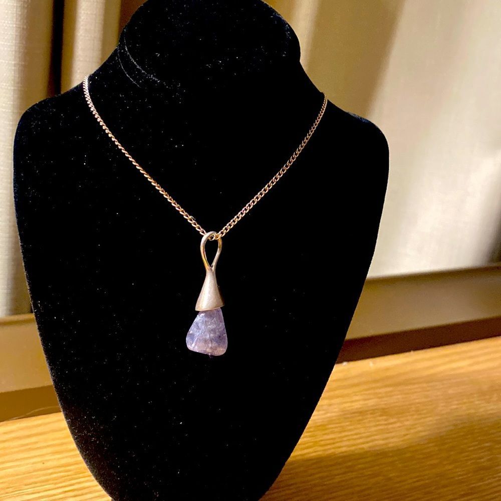 Sterling silver necklaces|Unmarked sterling silver strung raw amethyst pendant